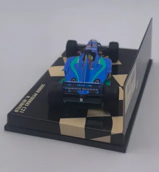 SAUBER PETRONAS C21    N. HEILFELD 1:43 MINICHAMPS