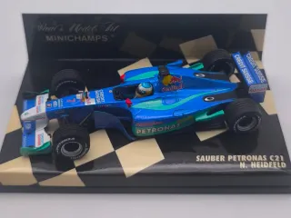 SAUBER PETRONAS C21    N. HEILFELD 1:43 MINICHAMPS