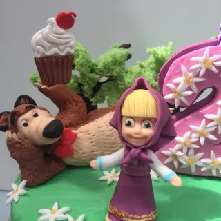 Tarta personalizada Masha y el Oso