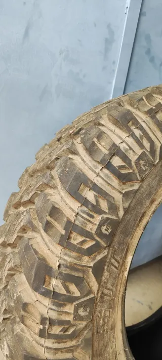 Neumáticos 265/70R17