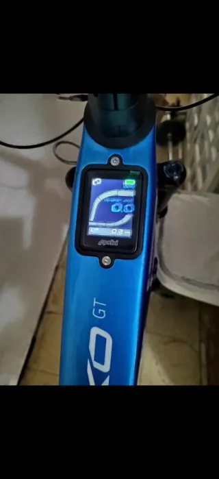 Bicicleta berria mako hybrid gt6