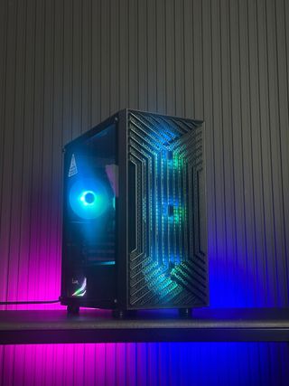 Nuevo! PC GAMING RY7 8700G + 16GB DDR5 + NMVE 500