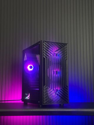 Nuevo! PC GAMING RY7 8700G + 16GB DDR5 + NMVE 500