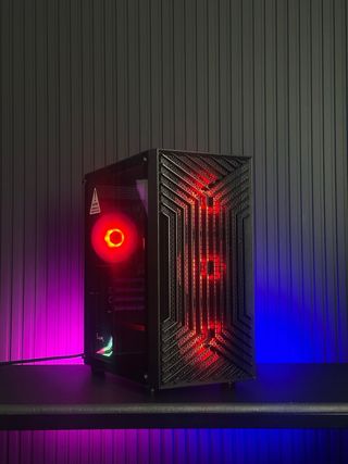 Nuevo! PC GAMING RY7 8700G + 16GB DDR5 + NMVE 500