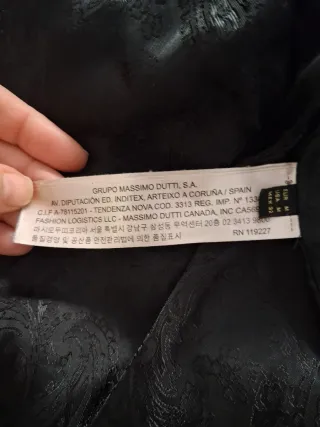 Cazadora de cuero negra