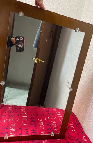 Espejo de madera y metal