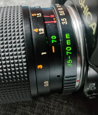 Yashica 108 Multi Program Cámara Analógica