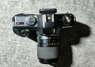 Yashica 108 Multi Program Cámara Analógica