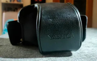 Yashica 108 Multi Program Cámara Analógica
