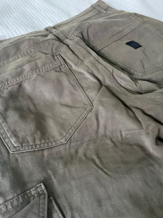 Pantalón cargo verde oscuro