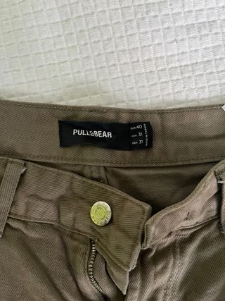 Pantalón cargo verde oscuro