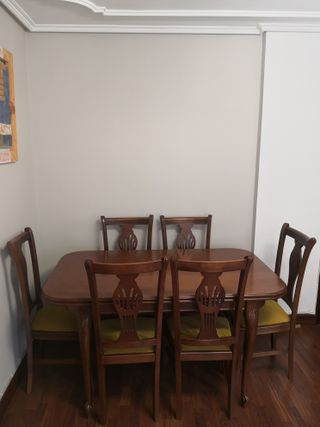 Mesa comedor extensible con 6 sillas