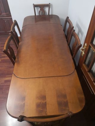 Mesa comedor extensible con 6 sillas