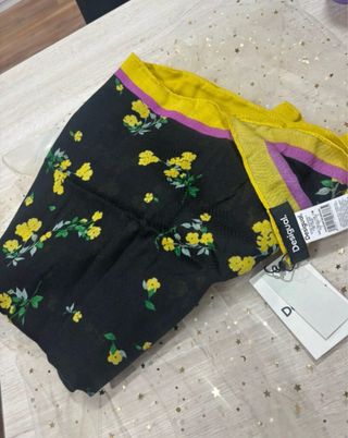 NUEVO Pañuelo foulard Desigual flores amarillas