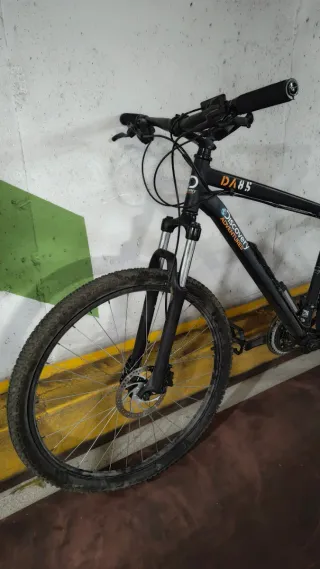 Bicicleta Eléctrica Negra