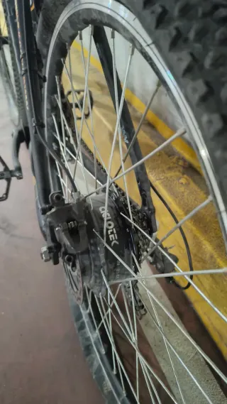 Bicicleta Eléctrica Negra