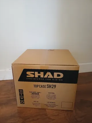 Baúl Shad SH29 + Soporte + Respaldo