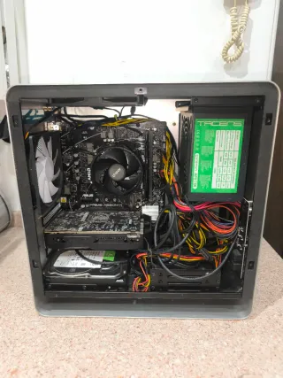 PC Sobremesa Ryzen 5 8400F 16GB DDR5 GTX 1050