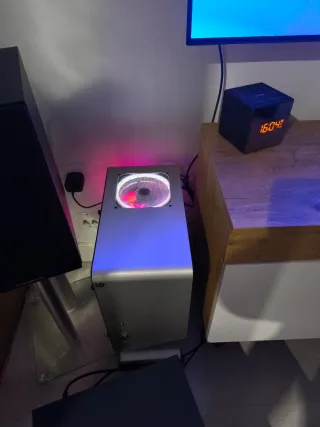 PC Sobremesa Ryzen 5 8400F 16GB DDR5 GTX 1050