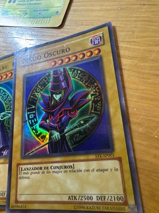 Lote 2 cartas Yu-Gi-Oh! Mago Oscuro