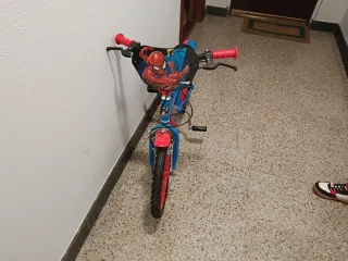 Bicicleta infantil Spiderman