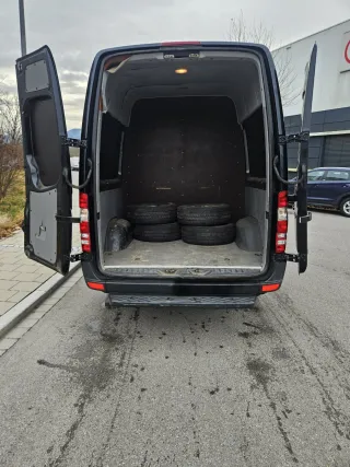 Mercedes-Benz Sprinter 2009