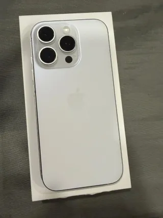 iPhone 16 Pro EN GARANTÍA