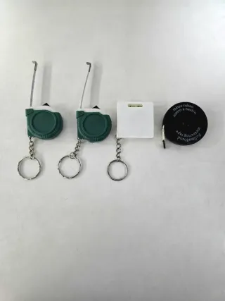 4 Mini Cintas Métricas Llavero