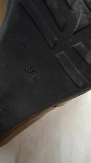 Botines piel camel T. 38