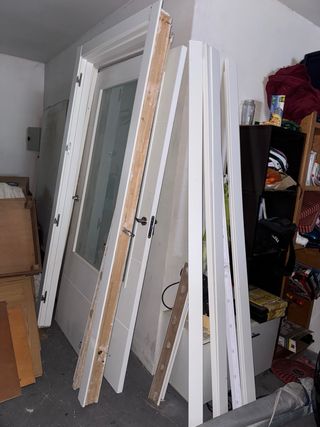 Puerta interior blanca con cristal