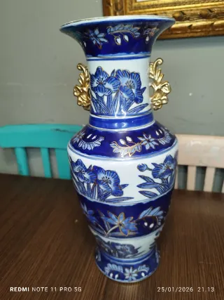 Jarrón Vintage Porcelana Azul y Dorado