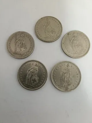 Lote 5 monedas Suiza 2 Francos (1974-1988)