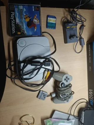 PS One + Stuart Little 2