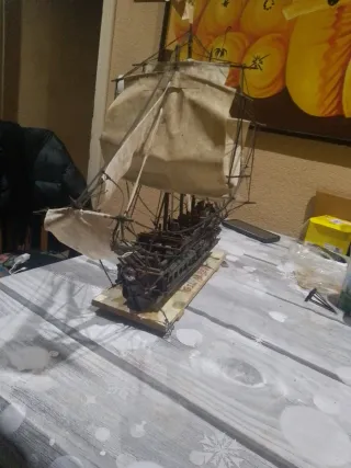 Barco antiguo hecho a mano