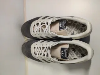 Adidas Gazelle Gris y Blanco