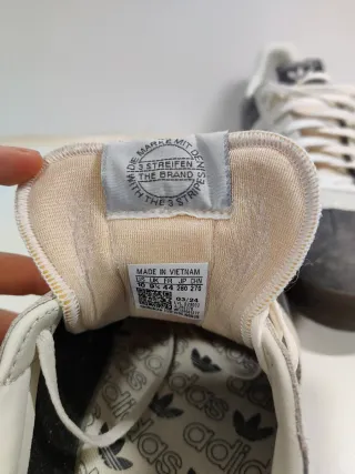 Adidas Gazelle Gris y Blanco