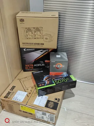PC RTX 5070 Ti / Ryzen 9 / 32GB RAM / 2TB SSD