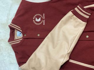 Chaqueta Karl Kani Varsity Burdeos Talla L