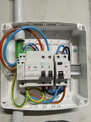 Instalador autorizado Cargador Vehículo Electrico