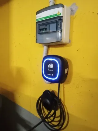 Instalador autorizado Cargador Vehículo Electrico