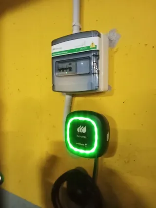 Instalador autorizado Cargador Vehículo Electrico