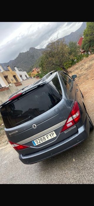 SsangYong Rodius 2007