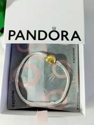 Pulsera plata,  con Caja  incluida