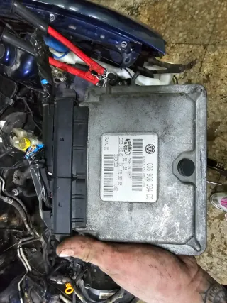 Centralita Seat Ibiza 6L 1.4 Magneti Marelli