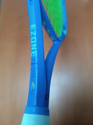 Raqueta Yonex Ezone 98 305g (L3)