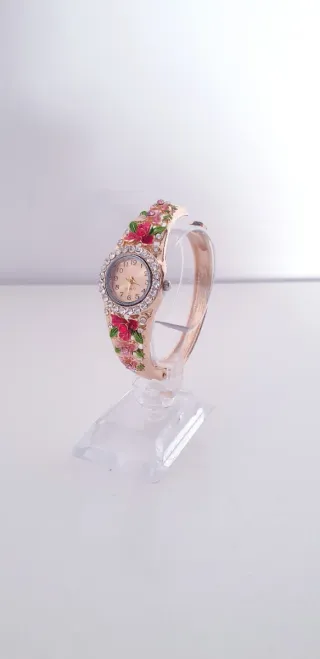 RELOJ PULSERA PARA MUJER NUEVO A ESTRENAR