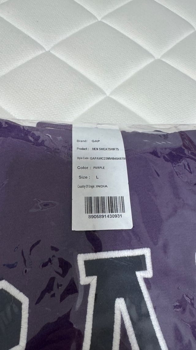 Sudadera GAP Morada Talla L
