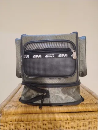 Bolsa de sillín/sobre baúl moto Givi nueva.