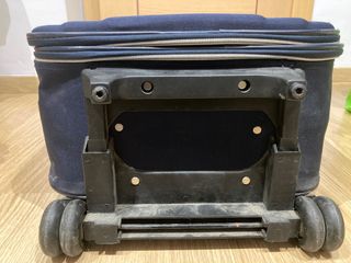 Maleta de cabina azul