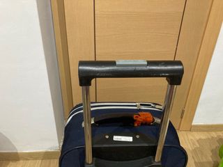 Maleta de cabina azul